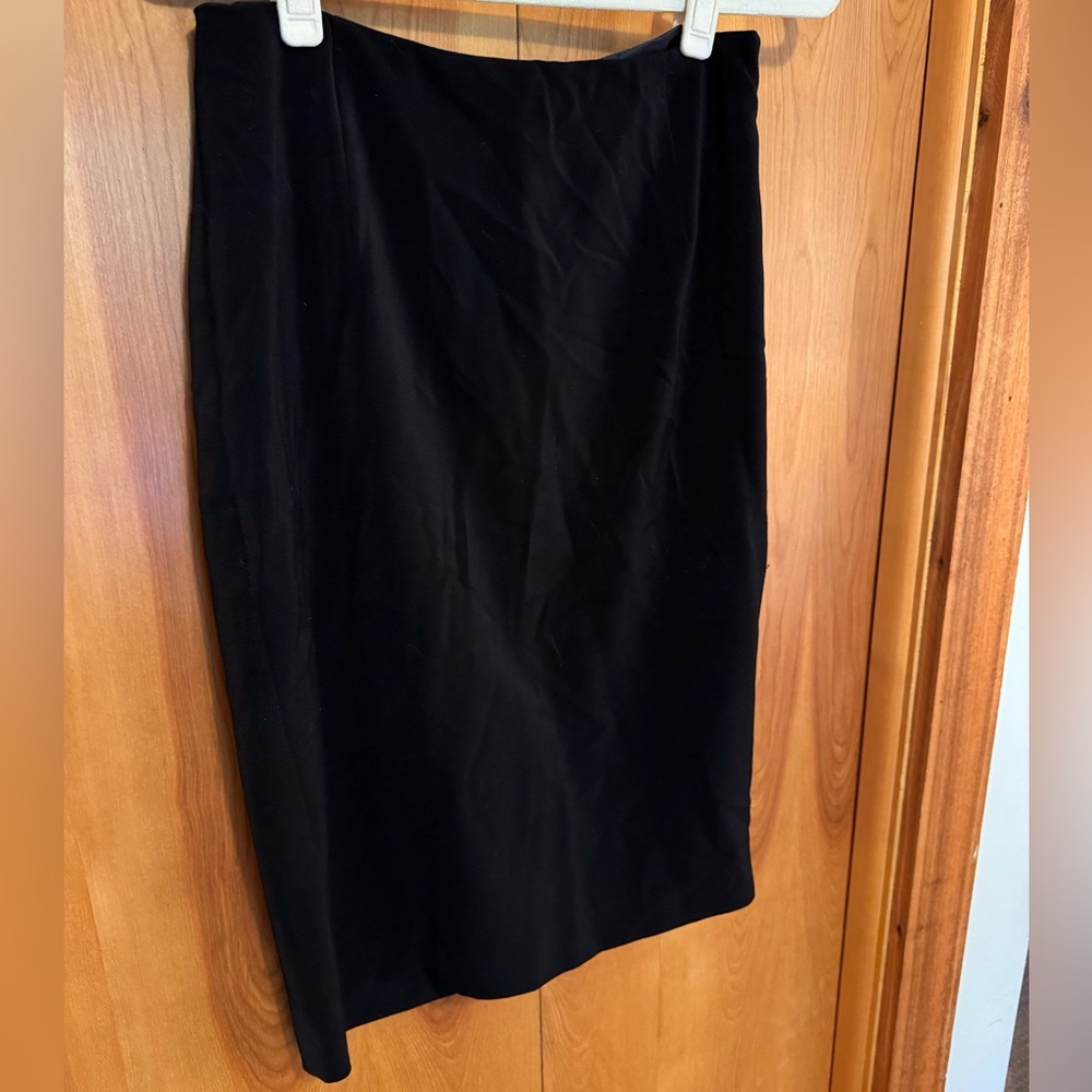 White House Black Market Classic Black Pencil Skirt